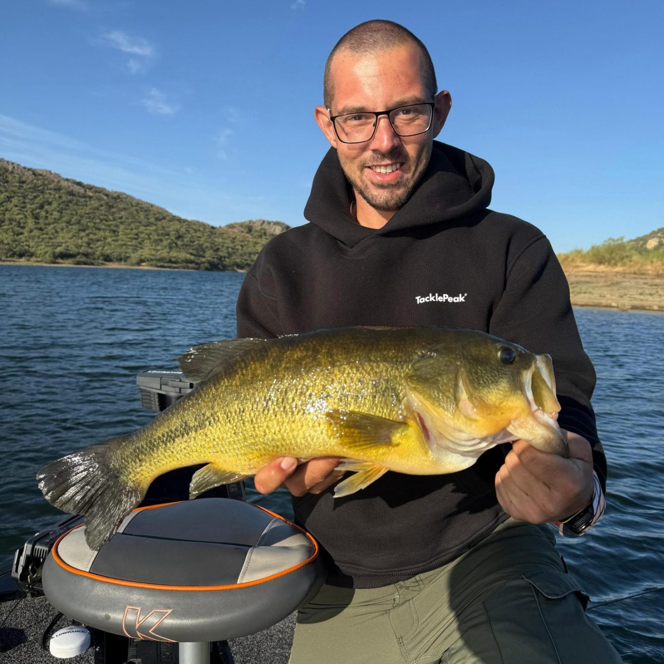 Schwarzbarsch Guiding Schwarzbarsch Orellana